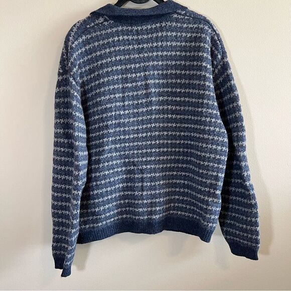 ✨ Eddie Bauer Women’s 100% Wool Blue Gray Striped Cardigan Large - Picture 8 of 10